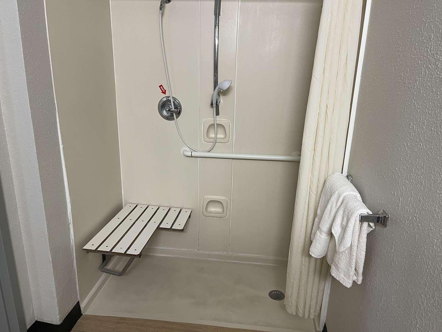 Surestay Plus Hotel By Best Western Durham Medical Center Exteriör bild