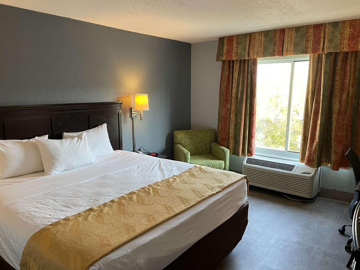Surestay Plus Hotel By Best Western Durham Medical Center Exteriör bild