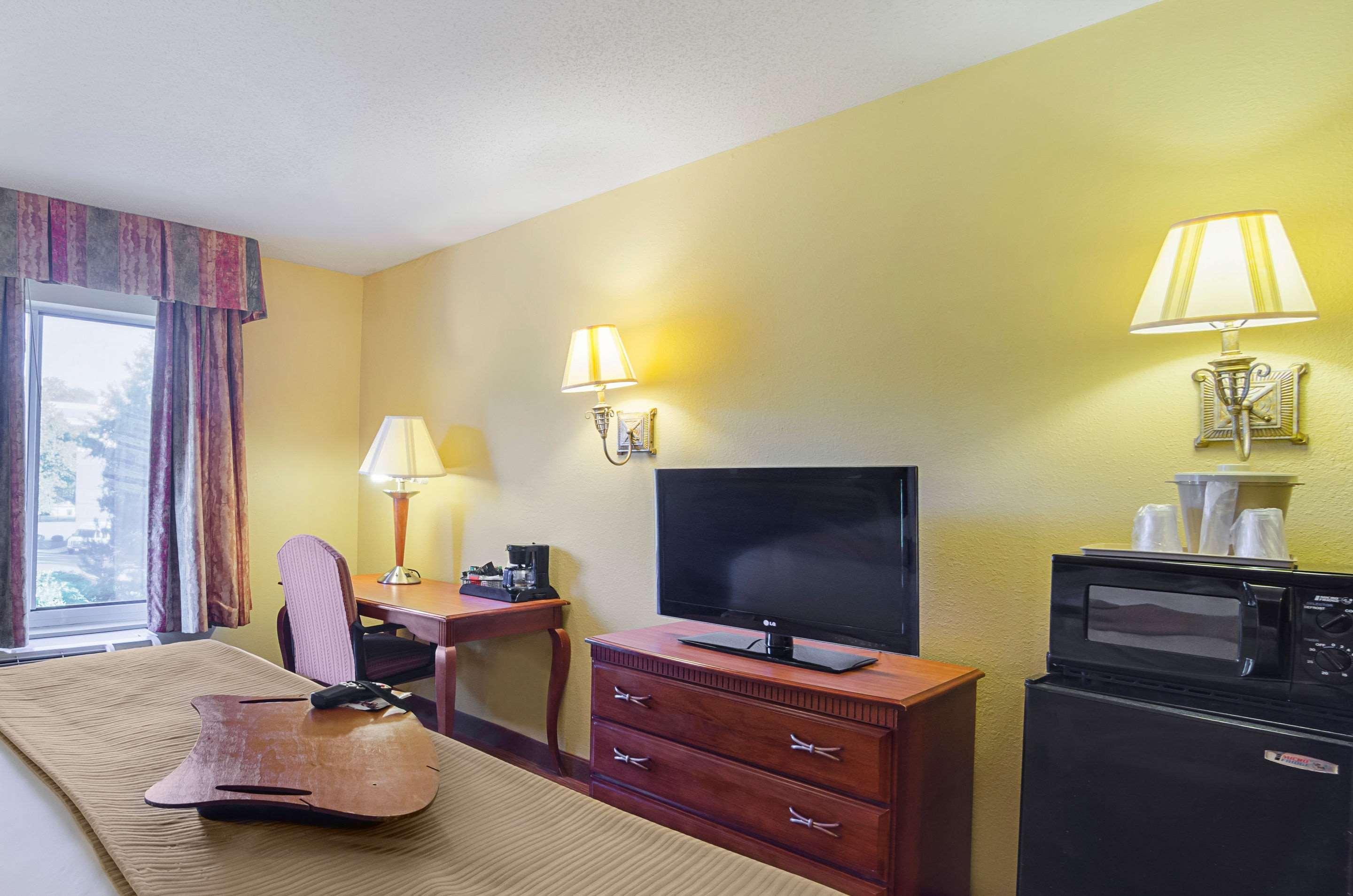Surestay Plus Hotel By Best Western Durham Medical Center Exteriör bild