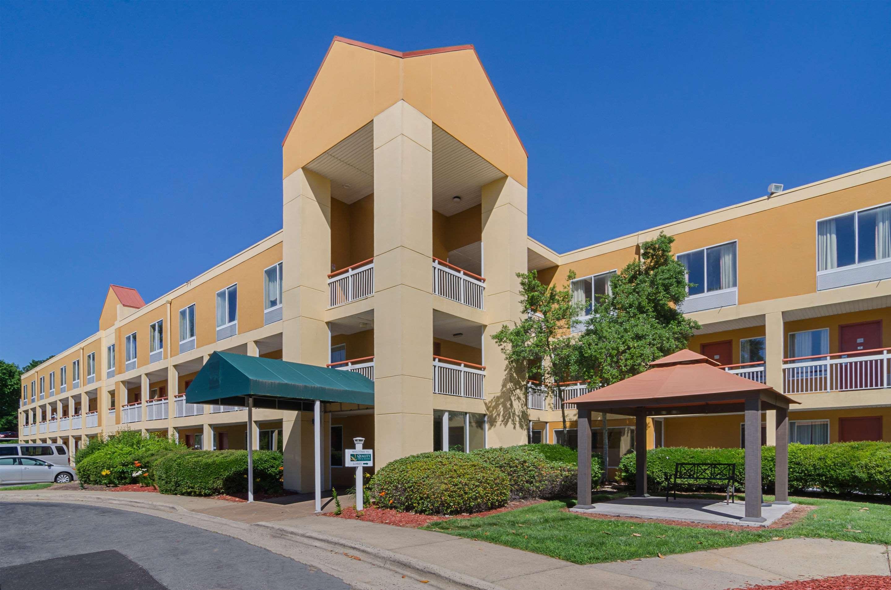 Surestay Plus Hotel By Best Western Durham Medical Center Exteriör bild