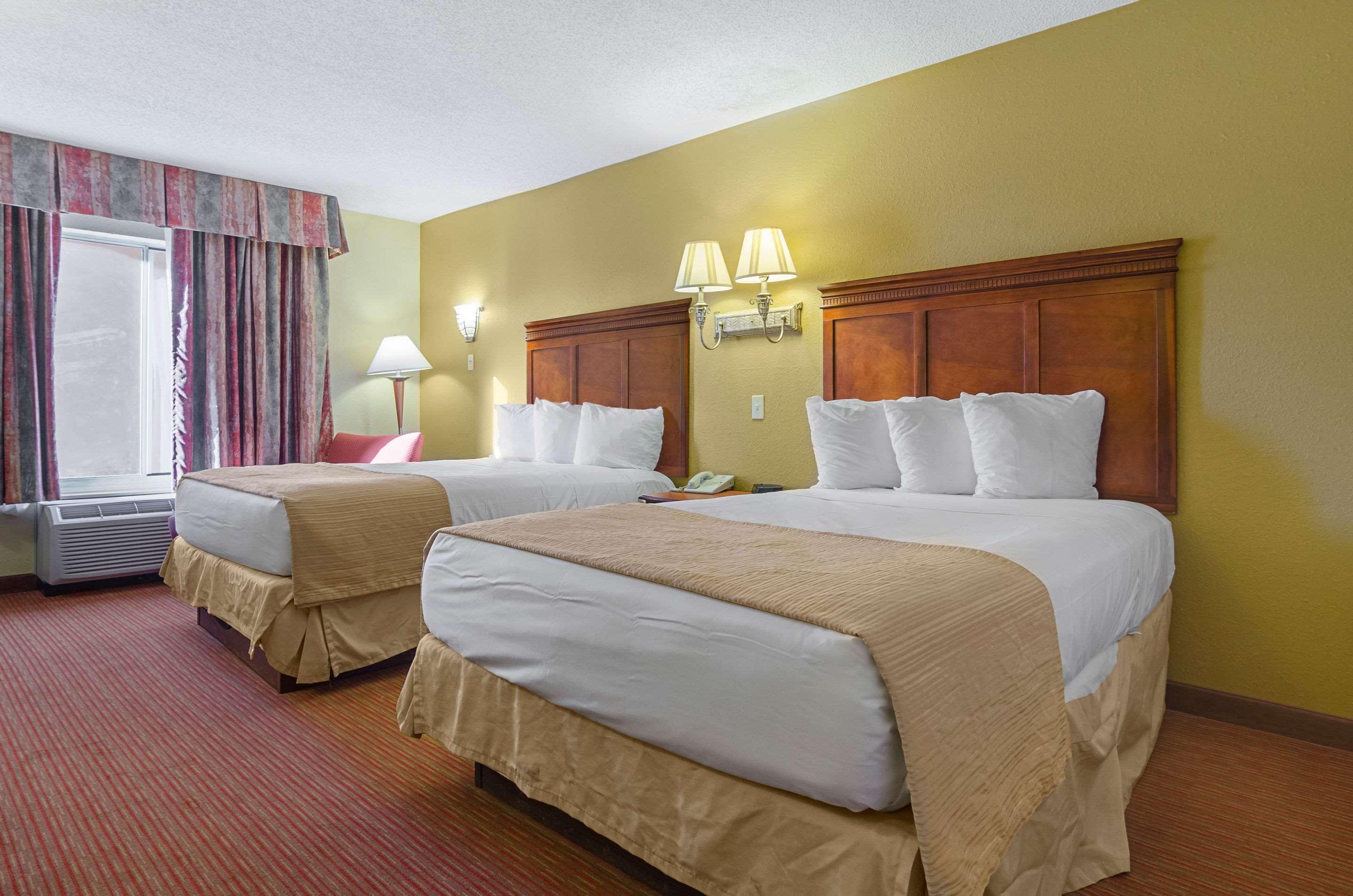 Surestay Plus Hotel By Best Western Durham Medical Center Exteriör bild